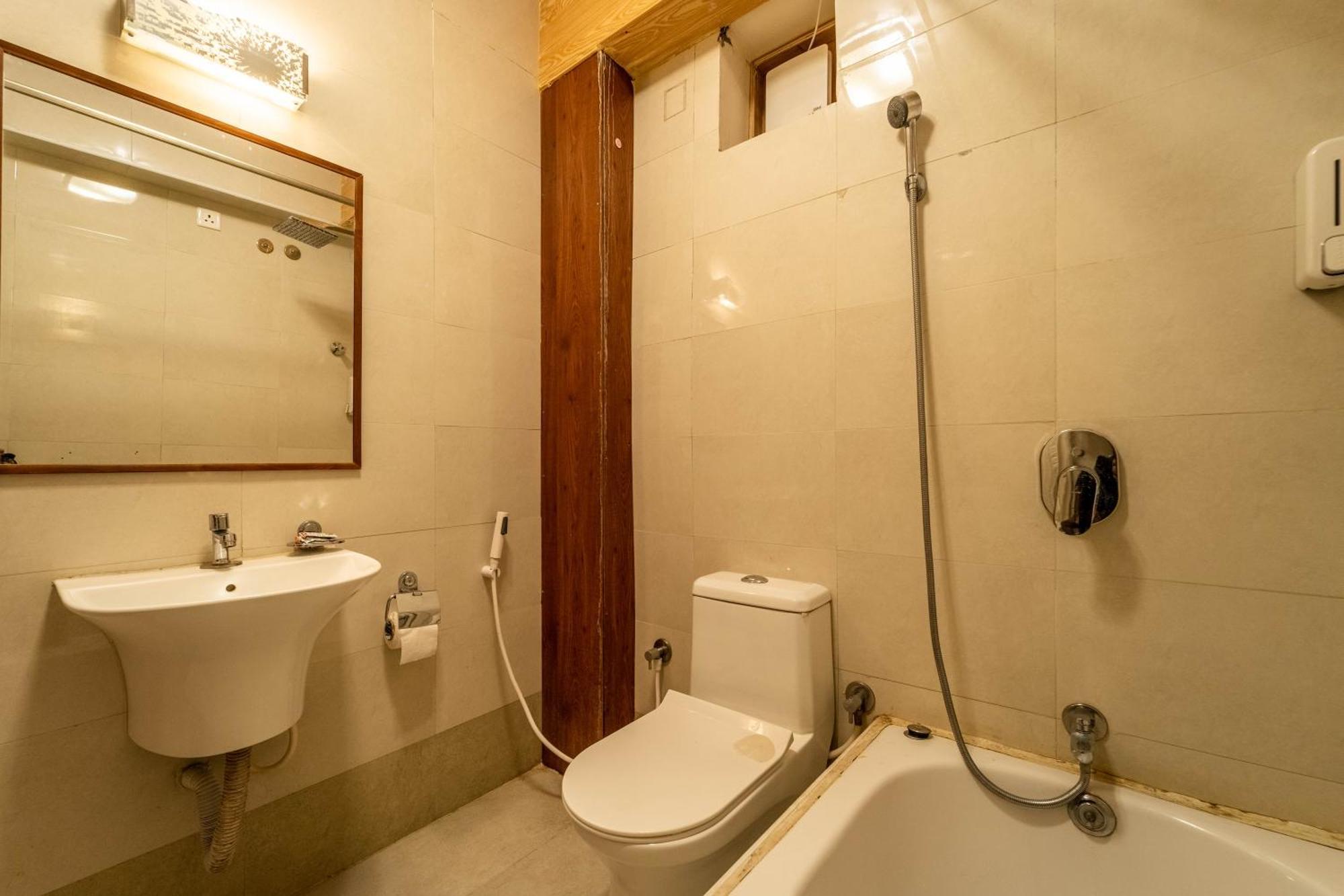 Seasons Suites بنغالور المظهر الخارجي الصورة